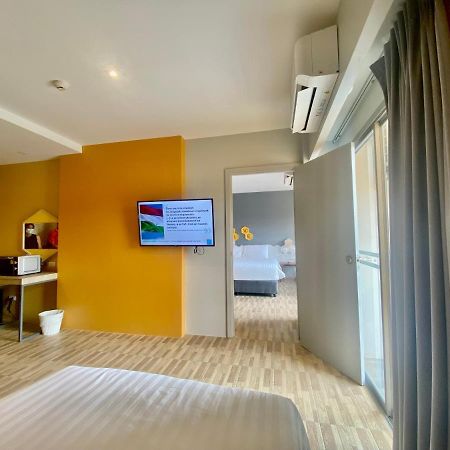 Beehive Boutique Hotel Phuket Dış mekan fotoğraf