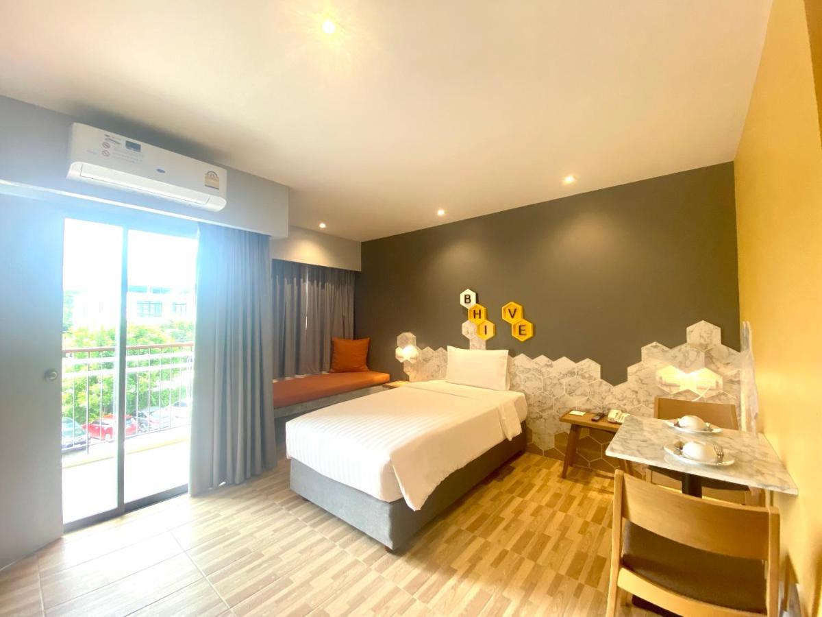 Beehive Boutique Hotel Phuket Dış mekan fotoğraf