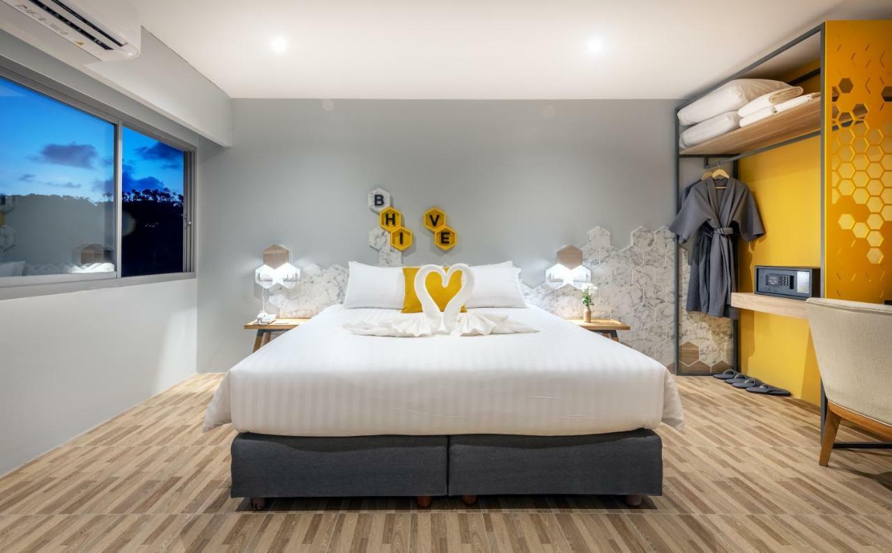Beehive Boutique Hotel Phuket Dış mekan fotoğraf