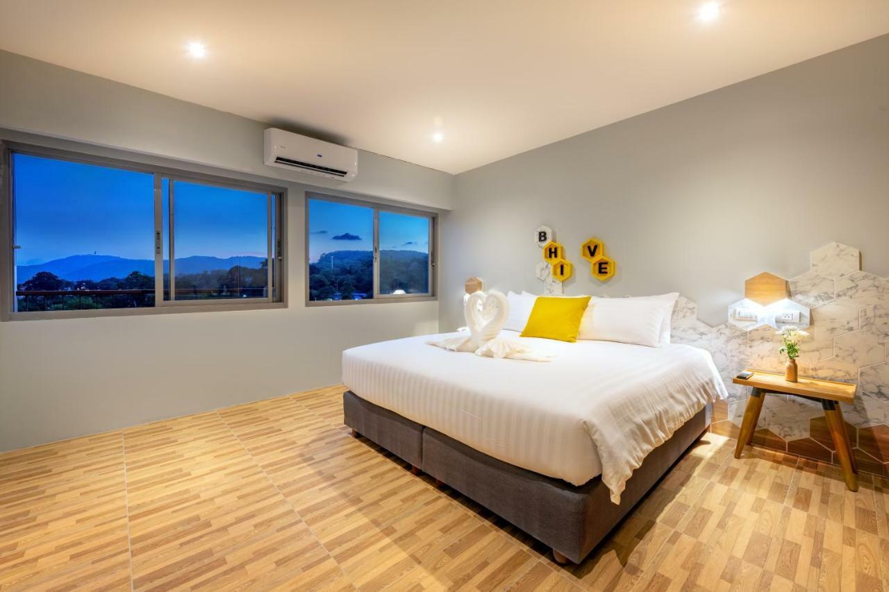 Beehive Boutique Hotel Phuket Dış mekan fotoğraf
