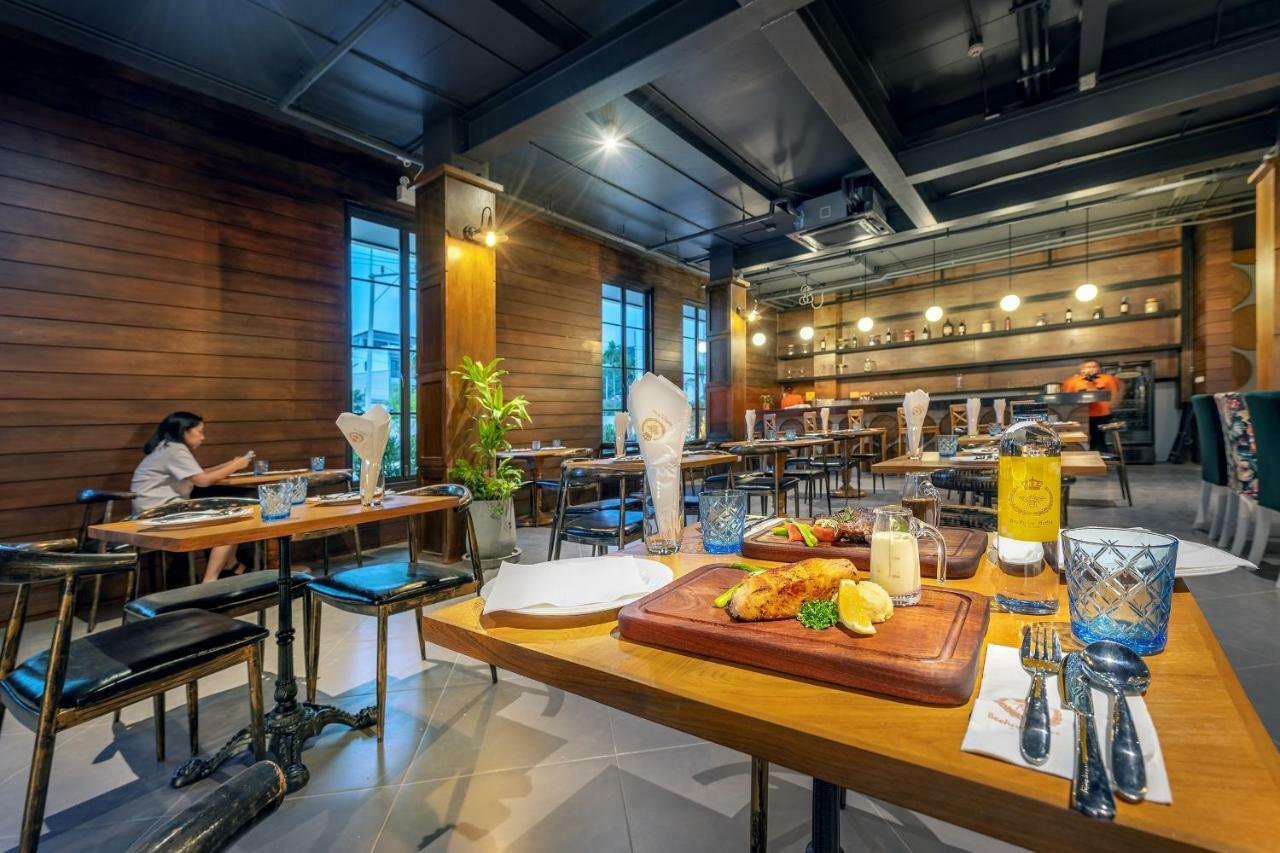 Beehive Boutique Hotel Phuket Dış mekan fotoğraf